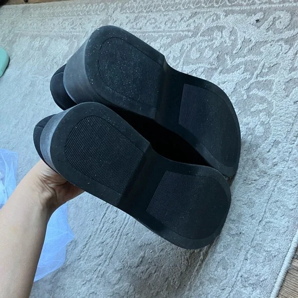 Steve Madden Vintage 90’s Black Platform Sugar Loafers - Picture 7 of 7